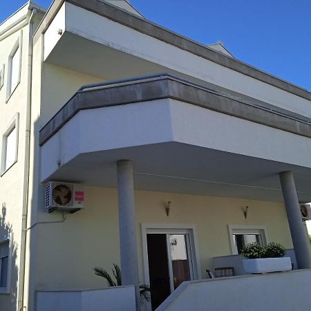 Apartments Blazenka Трогир Екстериор снимка